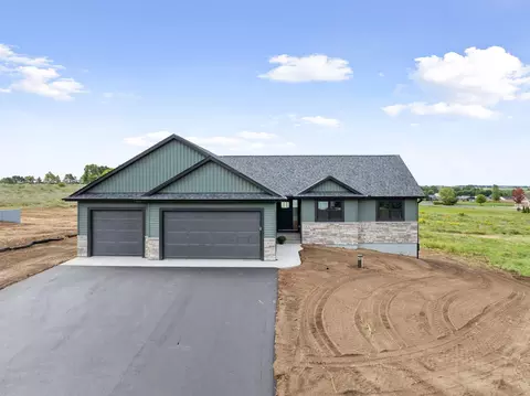 751 165th St, Hammond, WI 54015