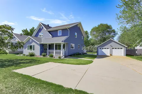 765 E Main St, Anoka, MN 55303
