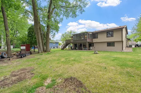 Exterior - 4382 Metcalf Dr, Eagan, MN 55122 photo 8 of 11