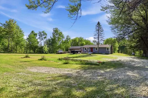 37513 Verdin St NW, Stanchfield, MN 55080