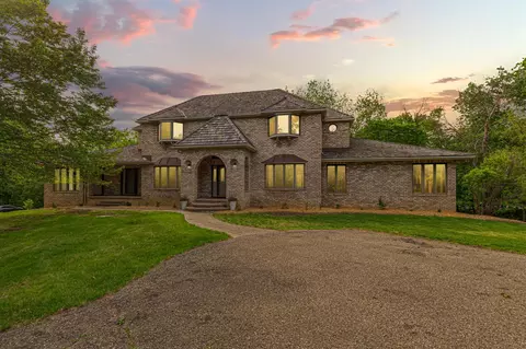 101 Pohl Rd, Mankato, MN 56001