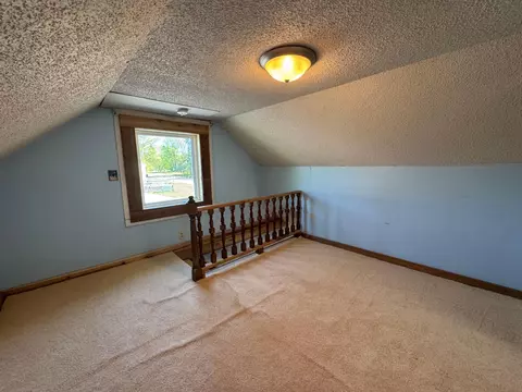 Bedroom - 3939 Maple St, Kettle River, MN 55757 photo 2 of 3