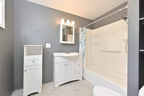 Bath - 108 Bawden St, Marble, MN 55764 photo 1 of 1