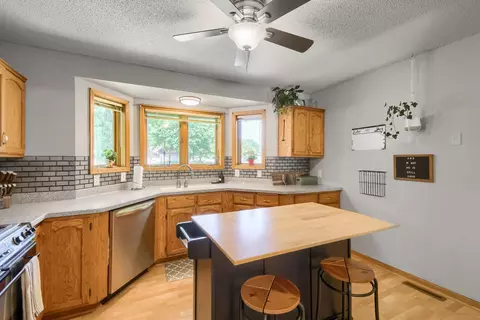 Kitchen - 10347 Eagle St NW, Coon Rapids, MN 55433 photo 2 of 3
