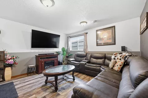 Living - 3392 Maple Leaf Loop S, Fargo, ND 58104 photo 4 of 5
