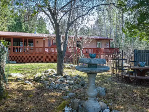 1911 Grindstone Is, International Falls, MN 56649