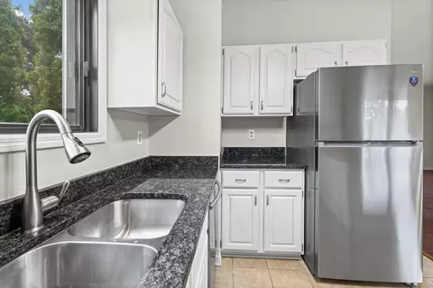 Kitchen - 1346 Cope Ave E, Maplewood, MN 55109 photo 3 of 4