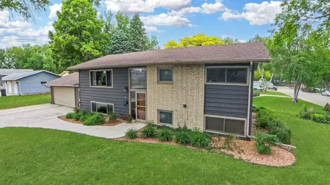 Exterior - 503 Washington Ave, Marshall, MN 56258 photo 9 of 10
