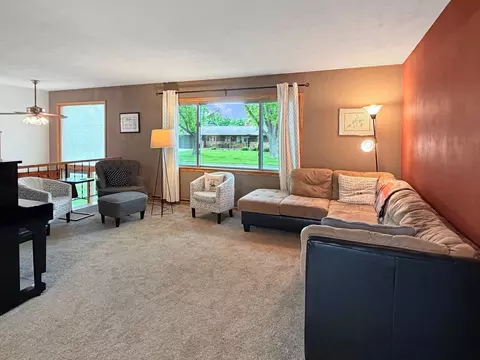 Living - 503 Washington Ave, Marshall, MN 56258 photo 1 of 6
