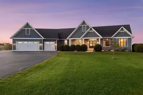 8182 Waterset Cir, Mound, MN 55364