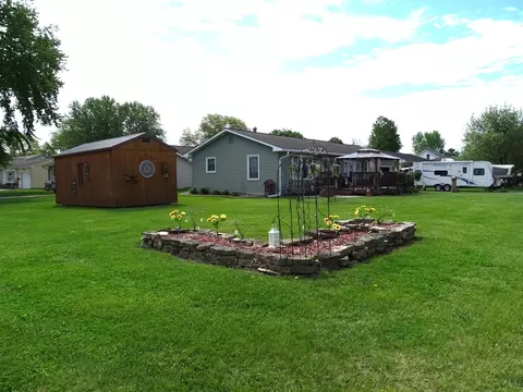 260 N Harrison St, Mondovi, WI 54755
