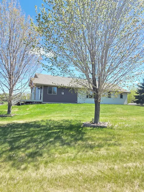 36115 Dolphin St NW, Princeton, MN 55371
