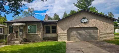 2401 14th Ave E, North Saint Paul, MN 55109