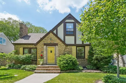 4227 York Ave N, Robbinsdale, MN 55422