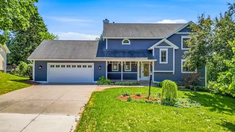 7629 74th St S, Cottage Grove, MN 55016