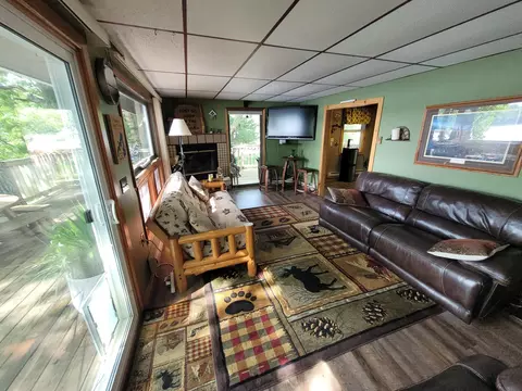 Living - 20502 Elkview Ct, Richmond, MN 56368 photo 3 of 3