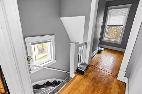 Entry Way - 1122 E 5th St, Duluth, MN 55805 photo 1 of 1
