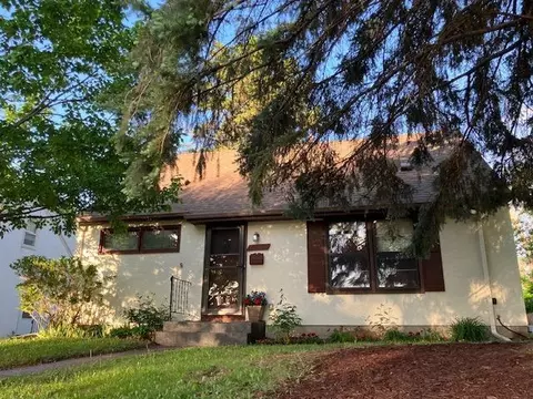 1200 Stryker Ave, West Saint Paul, MN 55118