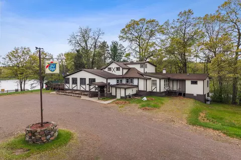 w7341 Pair-o-lakes Road, Spooner, WI 54801