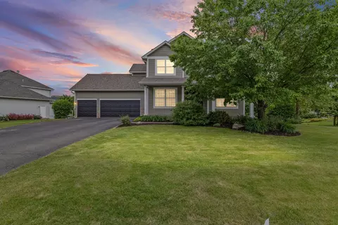 618 Tupelo Way, Chaska, MN 55318
