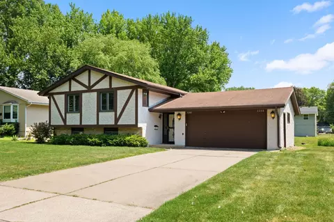 3248 Brunswick Ave N, Crystal, MN 55422