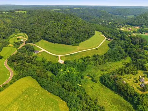 s1529 Shawnee Drive, Alma, WI 54610