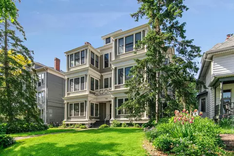 593 Laurel Ave #3E, Saint Paul, MN 55102