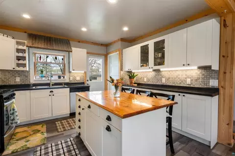 Kitchen - 1815 E 12th St, Superior, WI 54880 photo 5 of 5