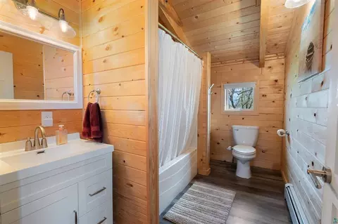 Bath - 1815 E 12th St, Superior, WI 54880 photo 1 of 3