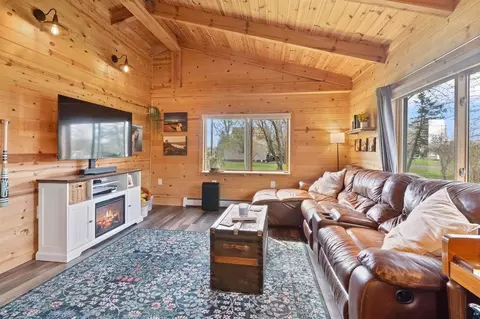 Living - 1815 E 12th St, Superior, WI 54880 photo 1 of 3