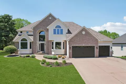 10175 Powers Lake Trl, Woodbury, MN 55129