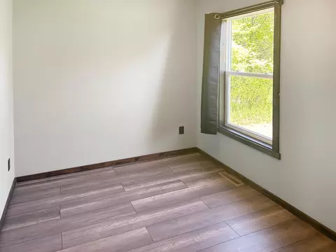 Bedroom - 25174 Us Frontage, Staples, MN 56479 photo 3 of 5