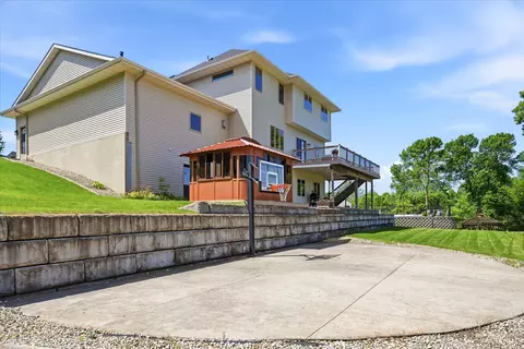 101 Gibson Ct, Buffalo, MN 55313 photo 5