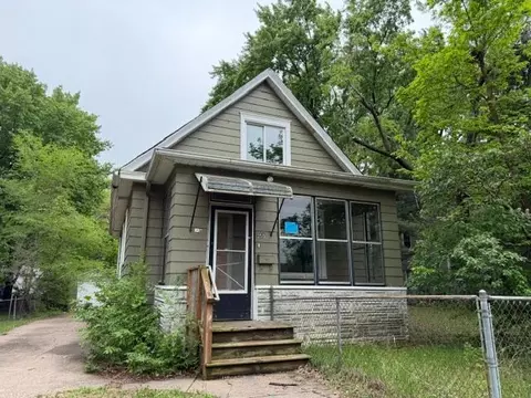 350 Jenks Ave, Saint Paul, MN 55130