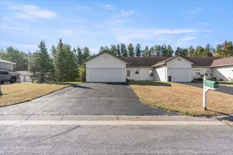 Exterior - 2401 Hillcrest Dr, Brainerd, MN 56401 photo 1 of 9