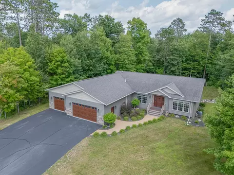1704 Forest Hills Ave, Grand Rapids, MN 55744