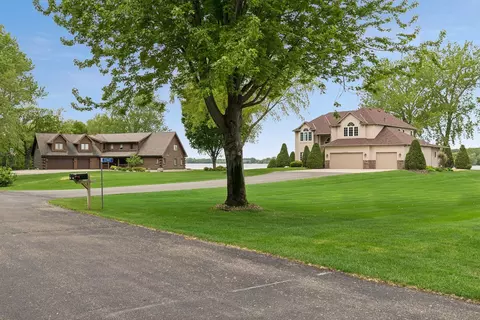 Exterior - 22447 Dodge Ct, Faribault, MN 55021 photo 5 of 14