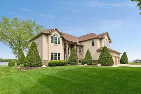 Exterior - 22447 Dodge Ct, Faribault, MN 55021 photo 2 of 14