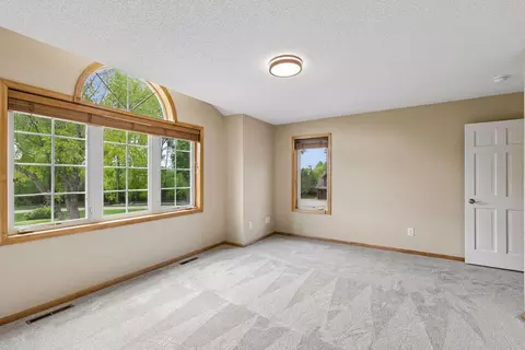 Bedroom - 22447 Dodge Ct, Faribault, MN 55021 photo 3 of 7