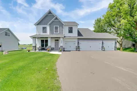 9867 Kahler Ave NE, Monticello, MN 55362