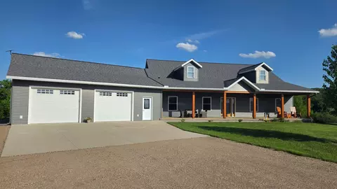 22204 123rd Ave, Cold Spring, MN 56320