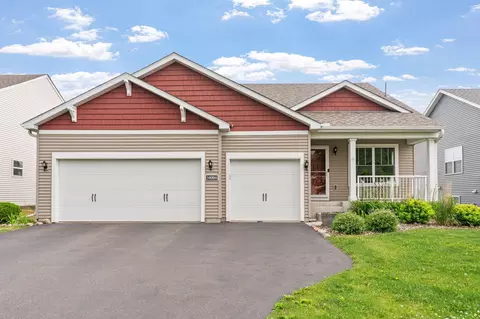14004 Adrian Ct, Rosemount, MN 55068