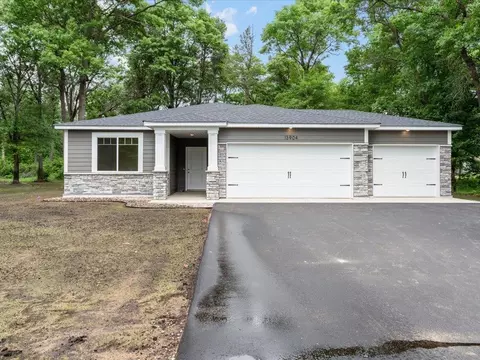 13904 Emily Cir, Baxter, MN 56425