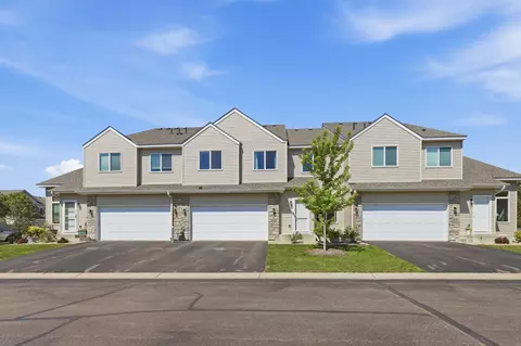 305 Chatum Ln, Jordan, MN 55352