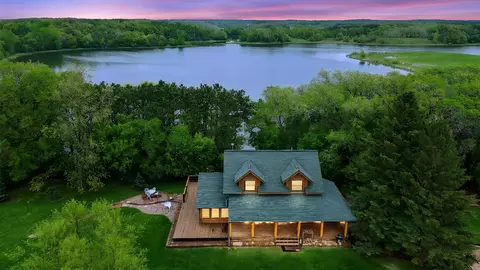 78 161st St, Star Prairie, WI 54026