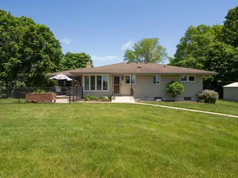 6416 Crofoot Ave NW, Maple Lake, MN 55358