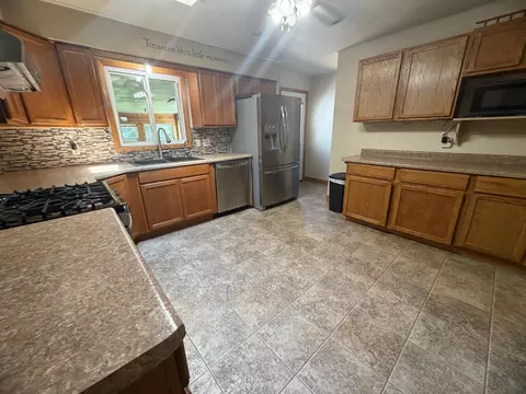Kitchen - 891 Winnie Ave, Windom, MN 56101 photo 2 of 3