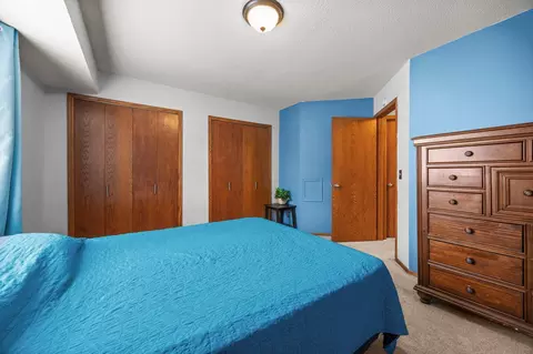 Bedroom - 6901 110th Ave N, Champlin, MN 55316 photo 2 of 7