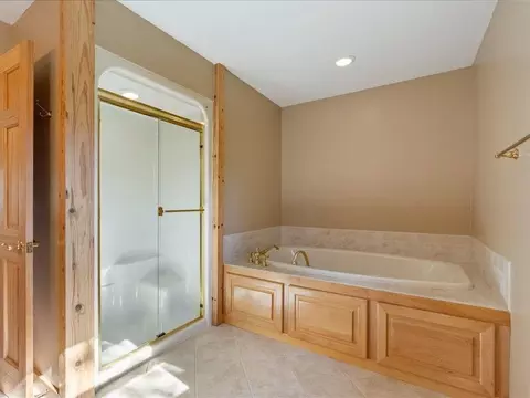 Bath - 28540 190th St, Akeley, MN 56433 photo 3 of 5