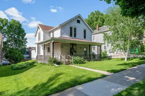 318 E Pleasant St, Mankato, MN 56001